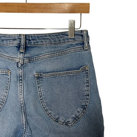 Forever 21 Light Wash Flare Jeans Raw Hem Women’s Size 29 - Picture 6 of 9